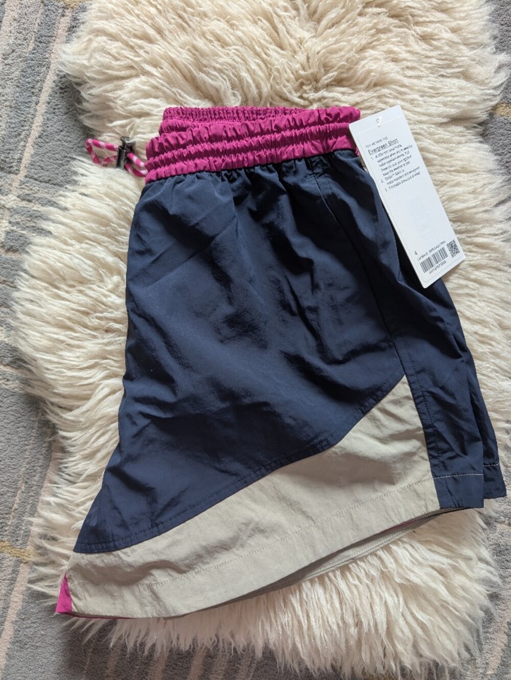 Lululemon Evergreen Short Size 4